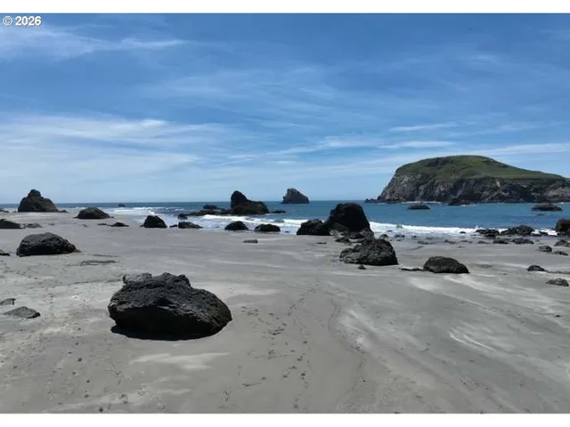 Beach Access Deeded