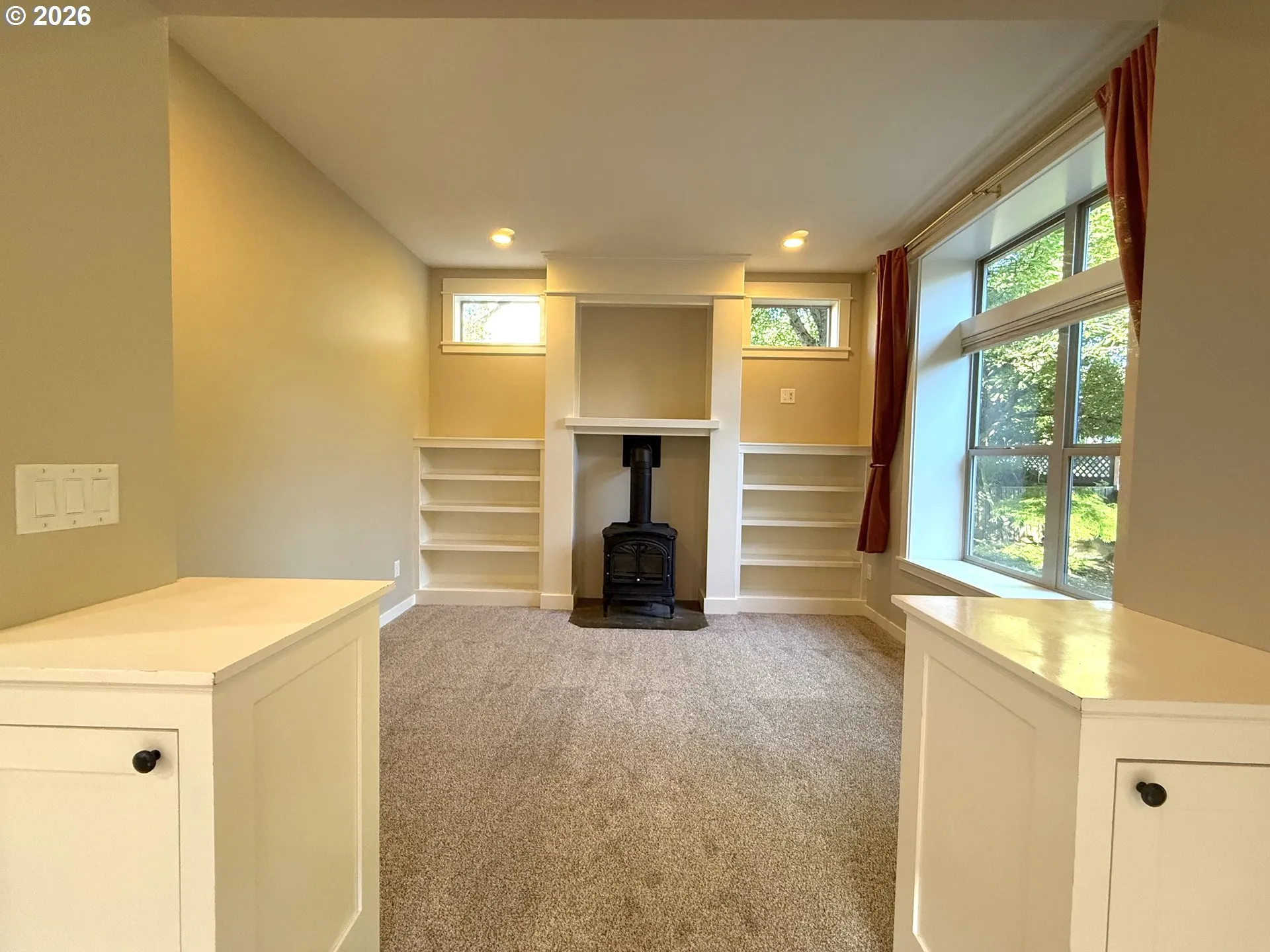 Living Room-Built-In Shelving