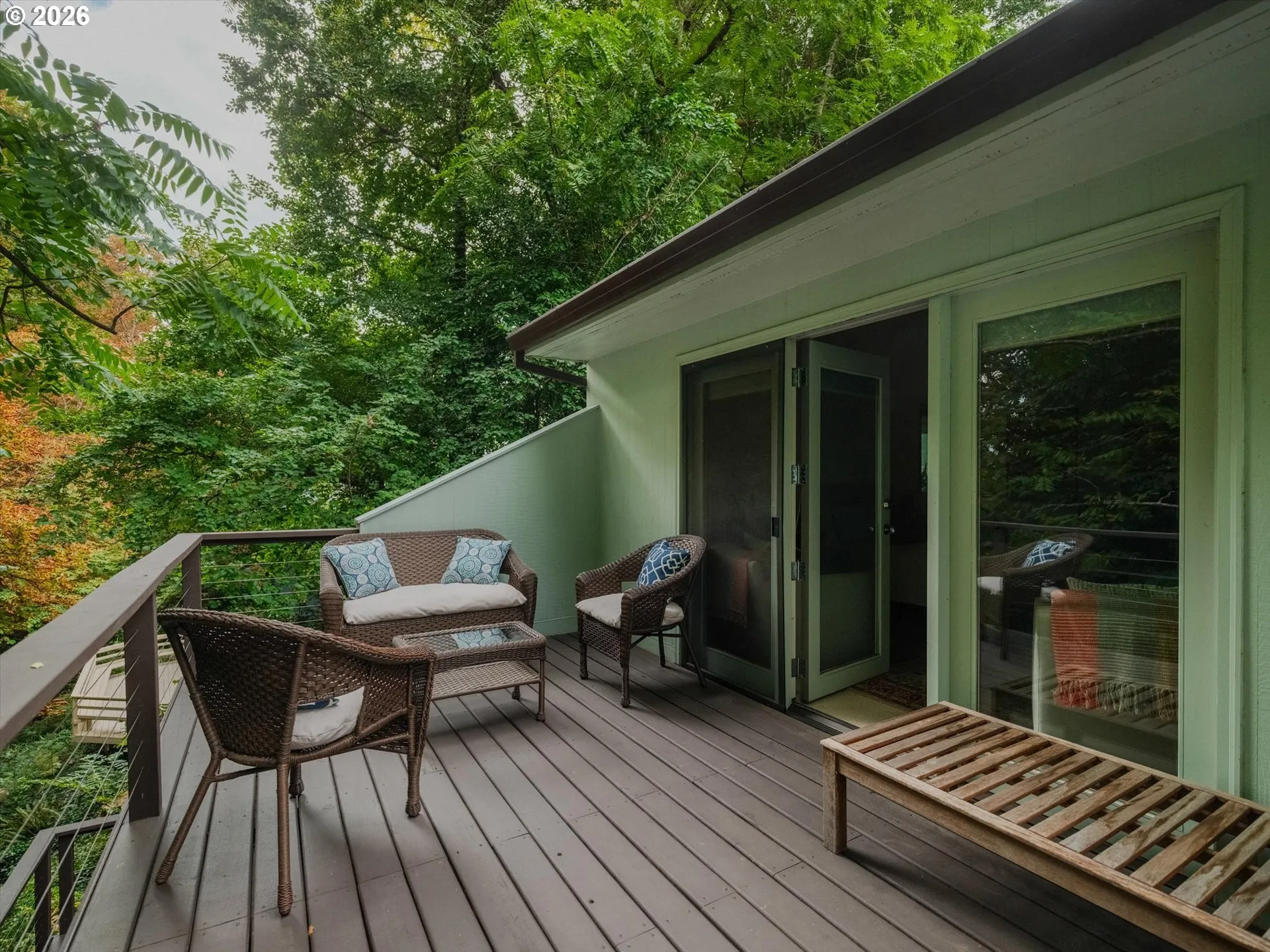 Deck-Upper