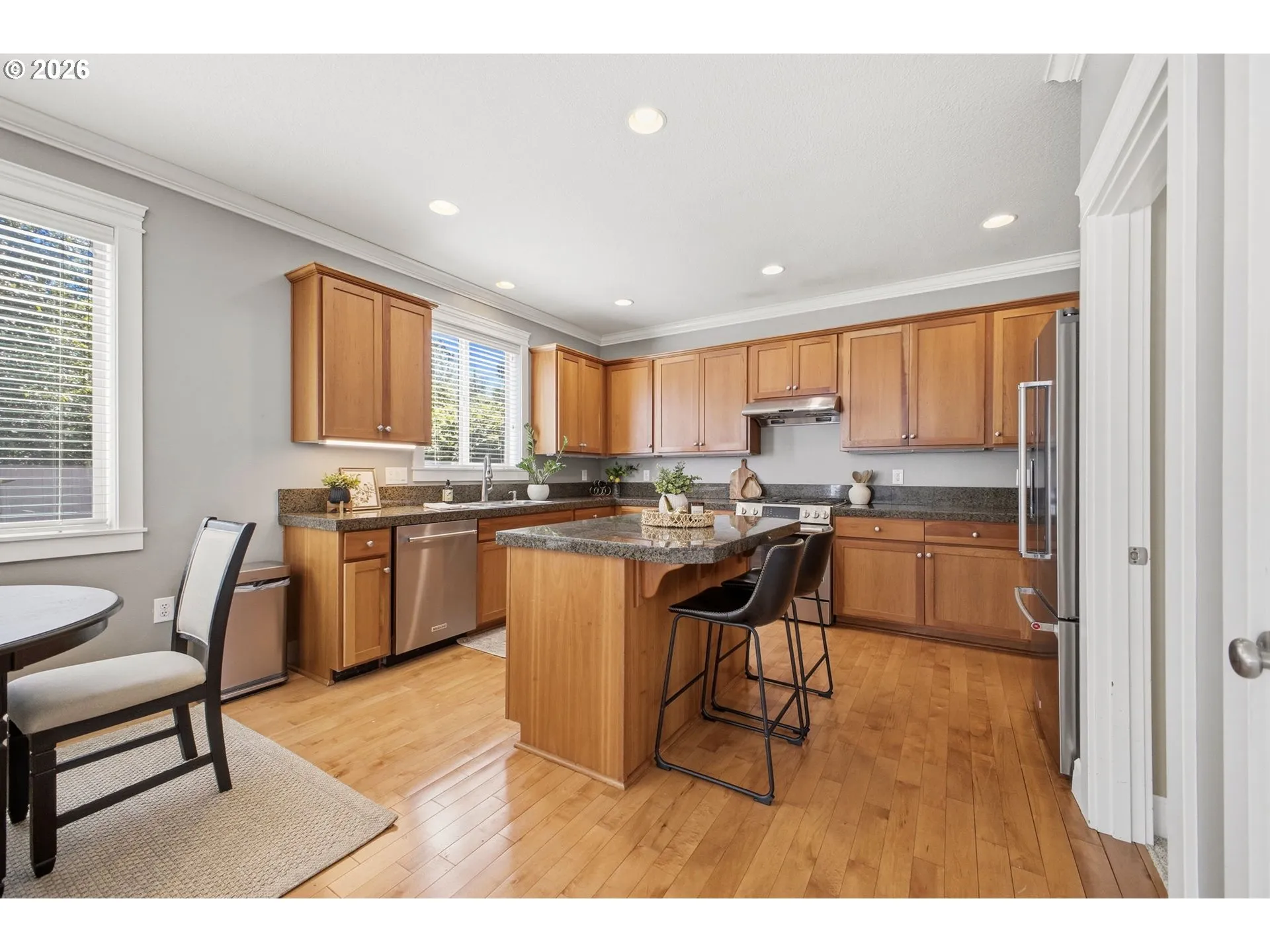 Kitchen-Island