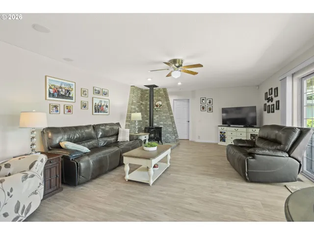 Family Room-Main