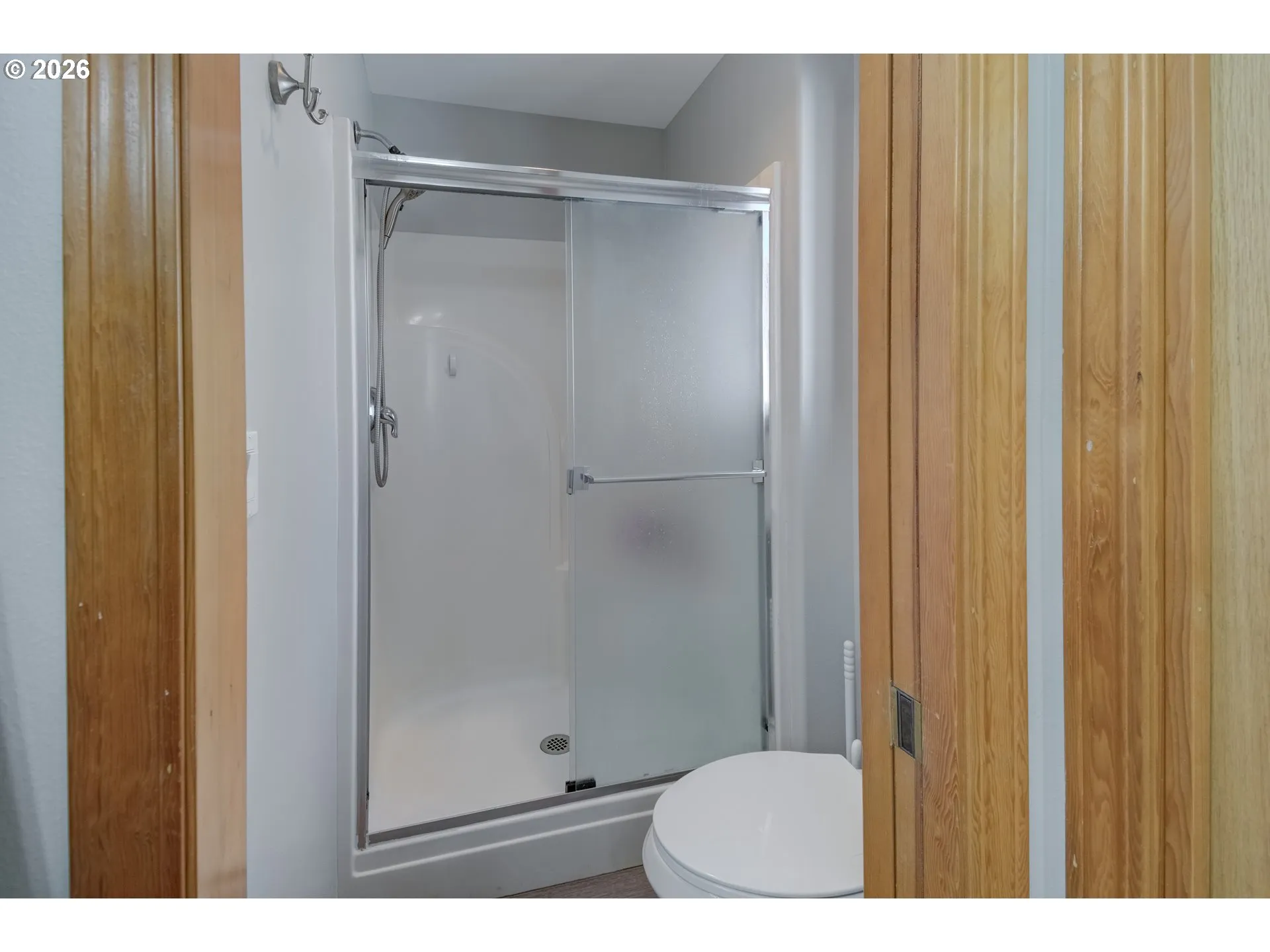 Bathroom-Walk in Shower