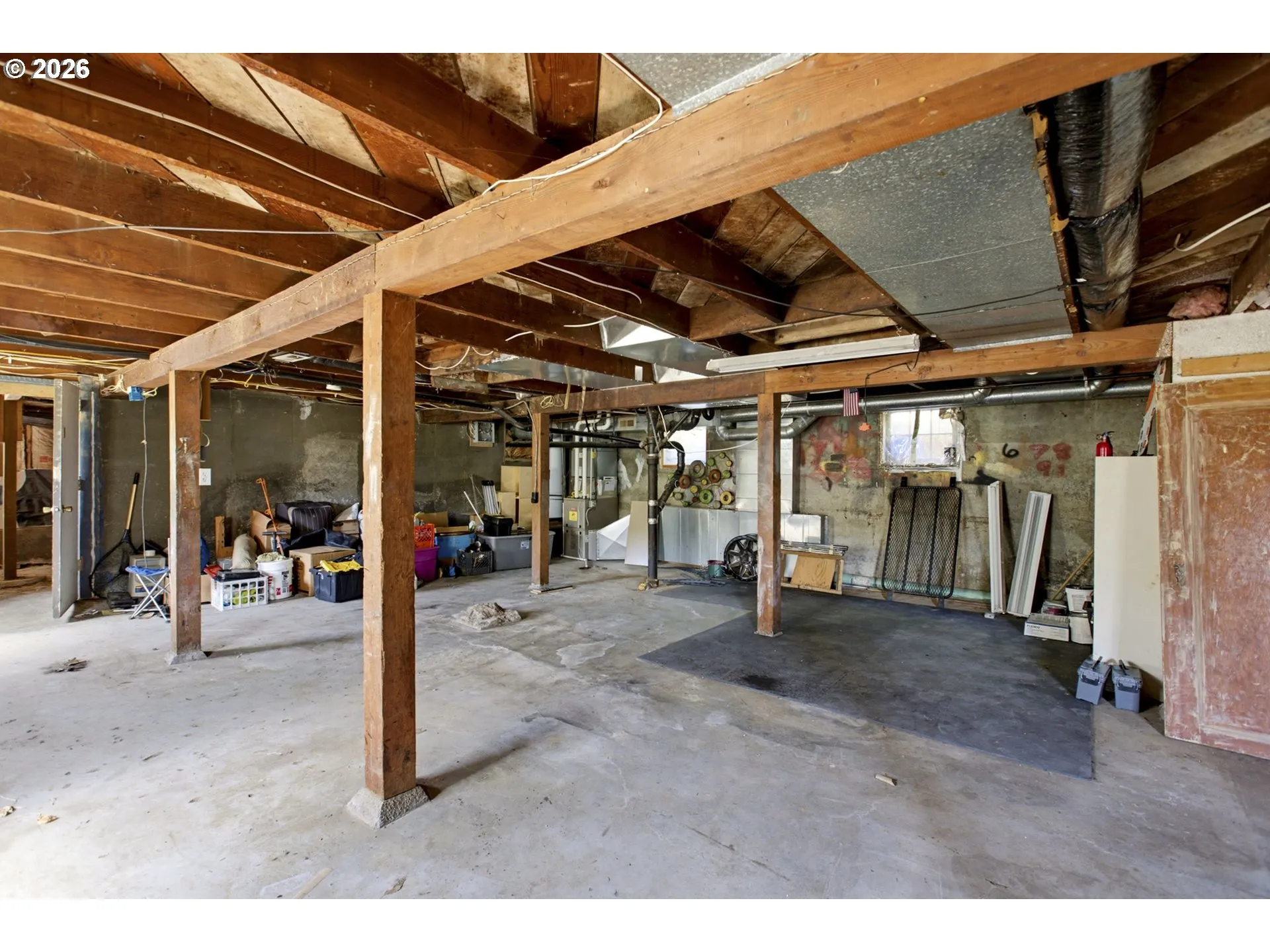 Basement-Unfinished