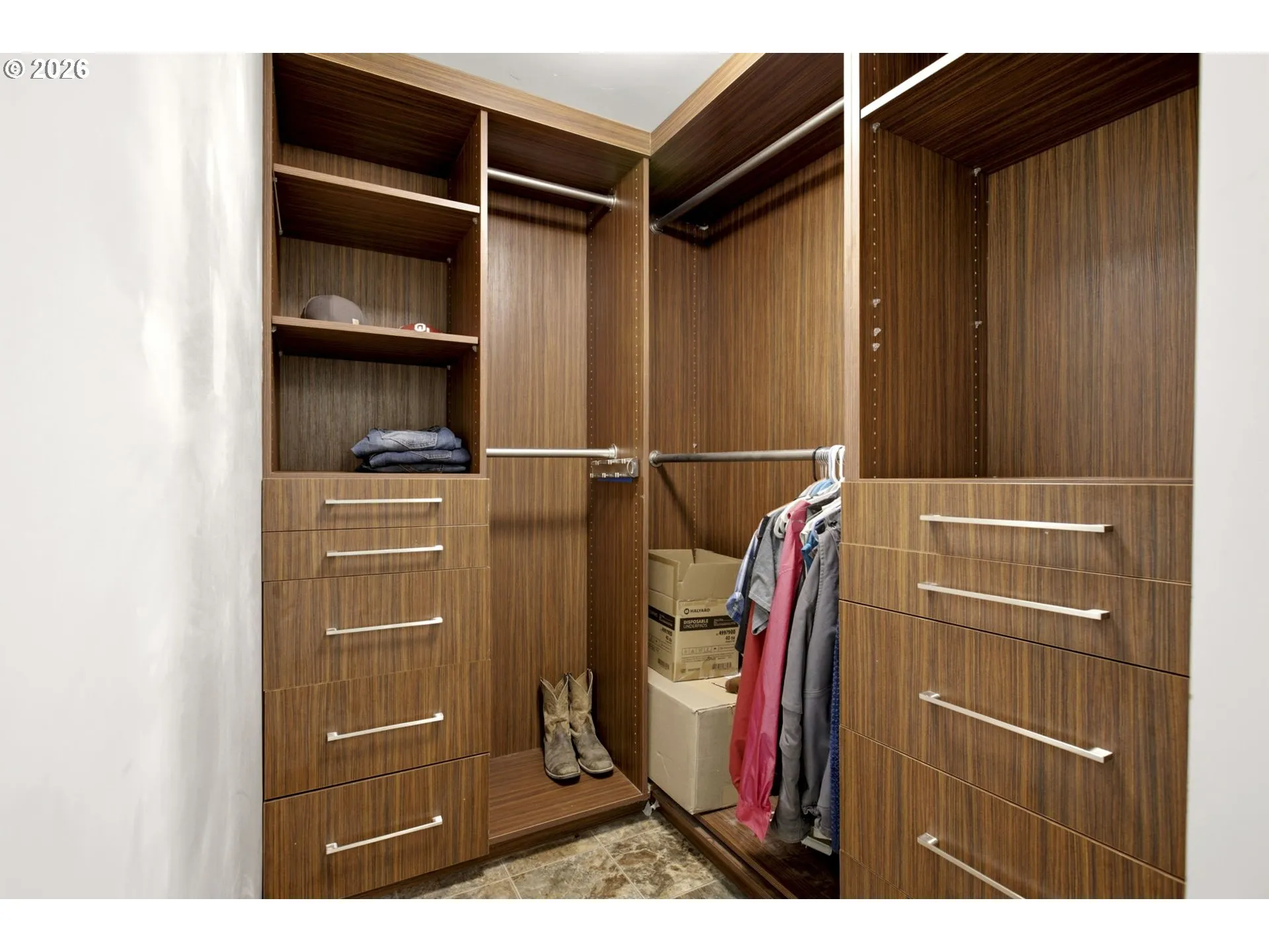 Bedroom, Primary-Walk-In Closet