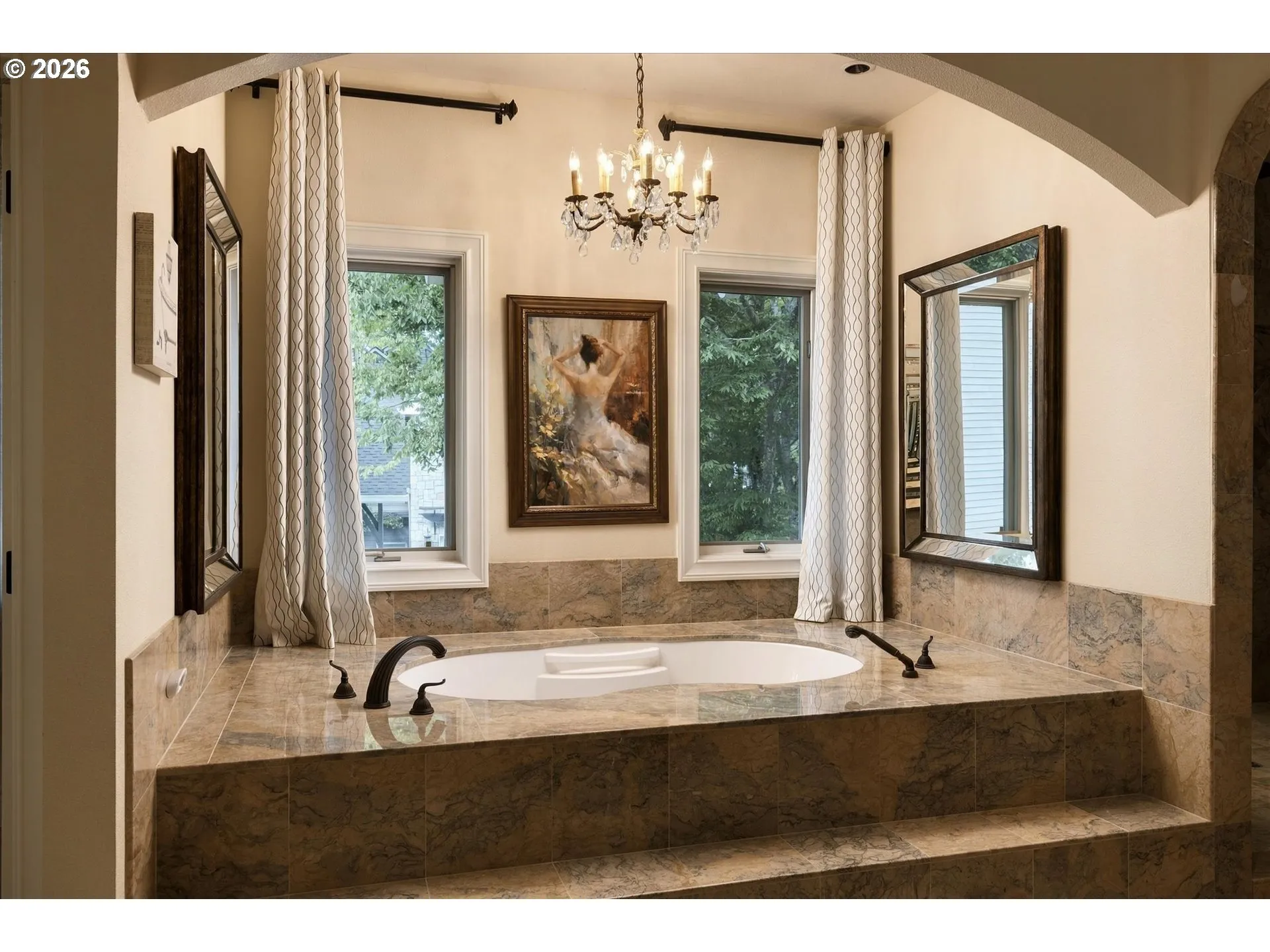 Owner's Suite Bathroom-Garden Tub