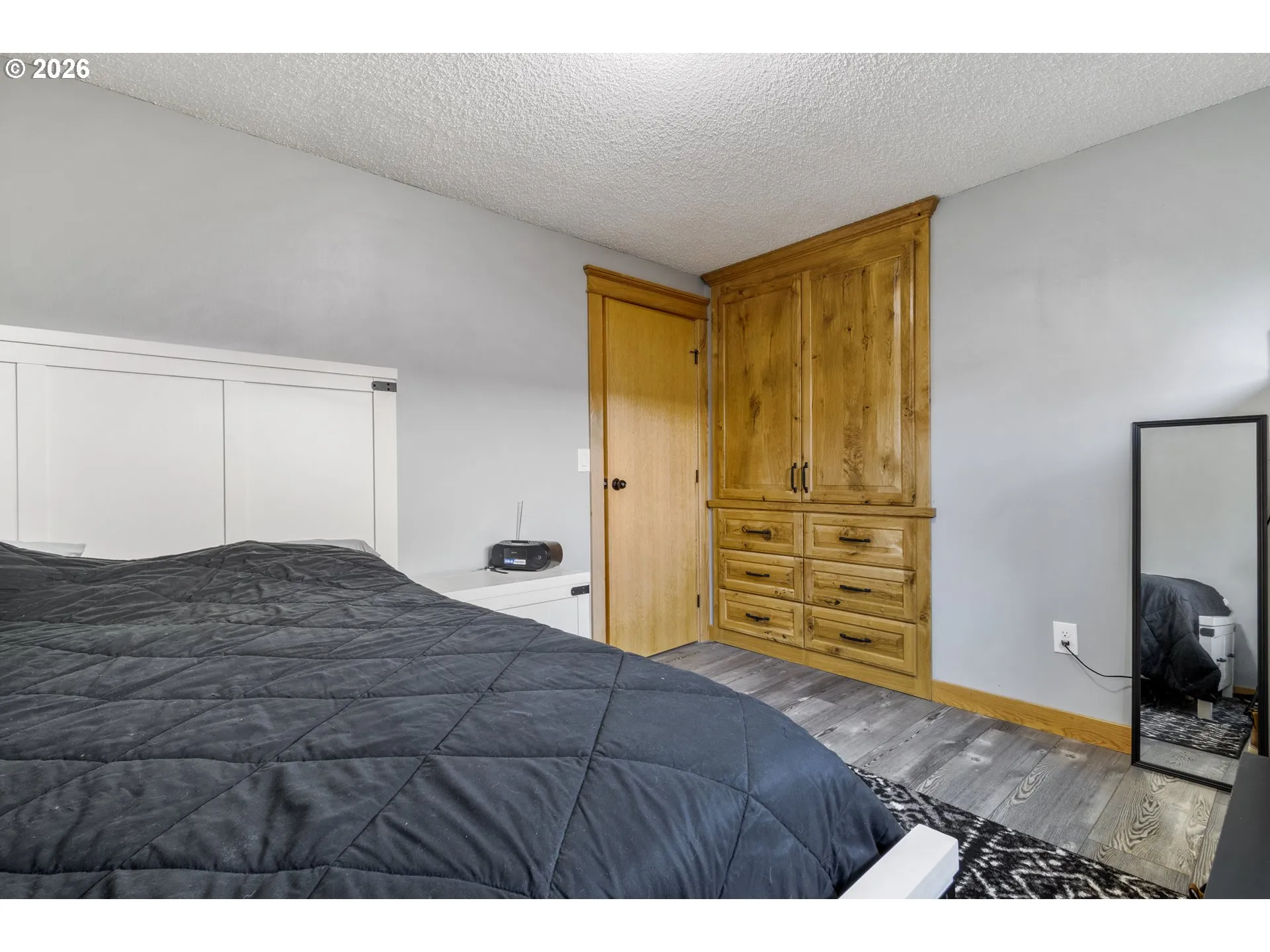 Built-In Cabinets