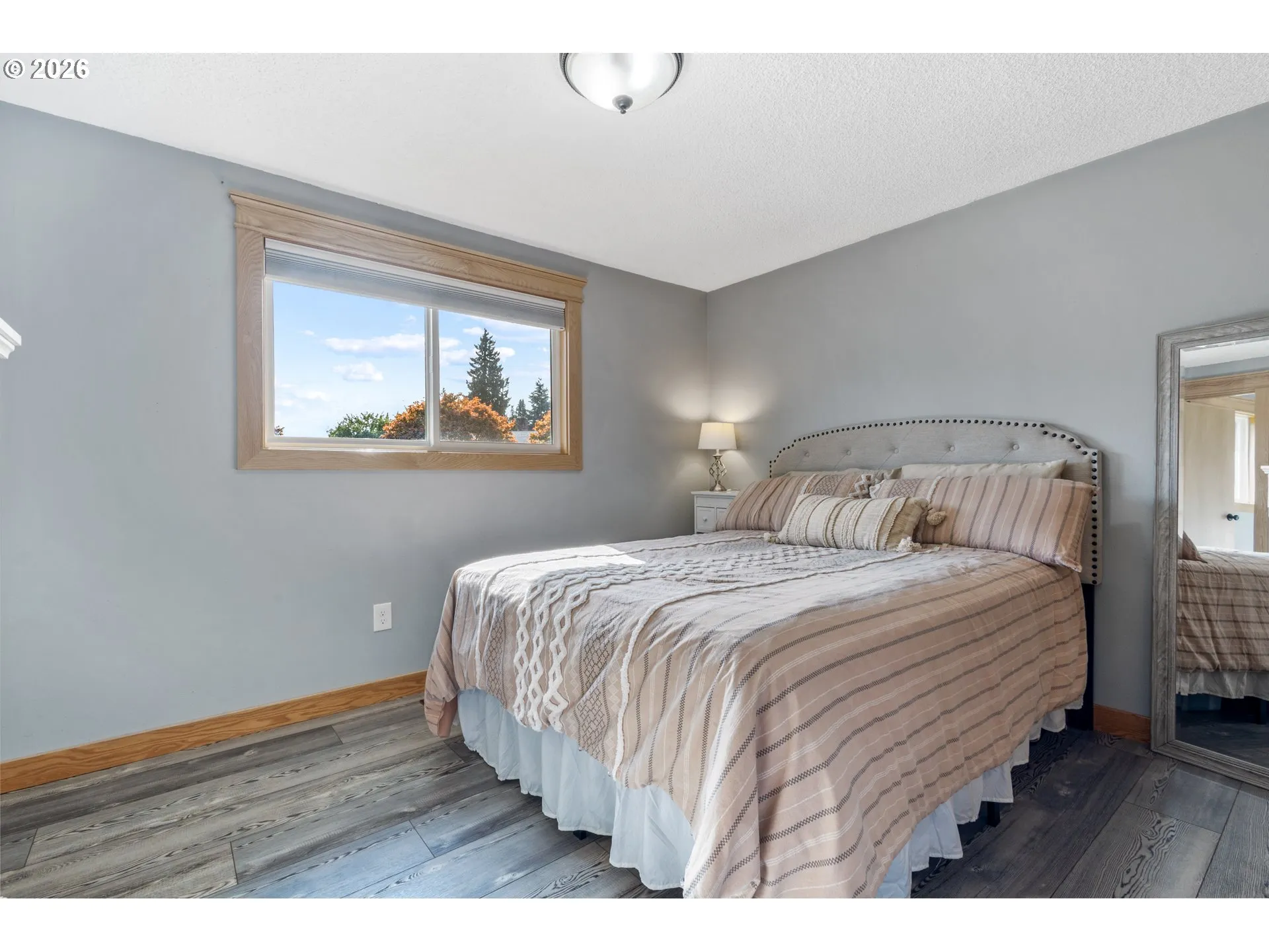 Bedroom, Primary
