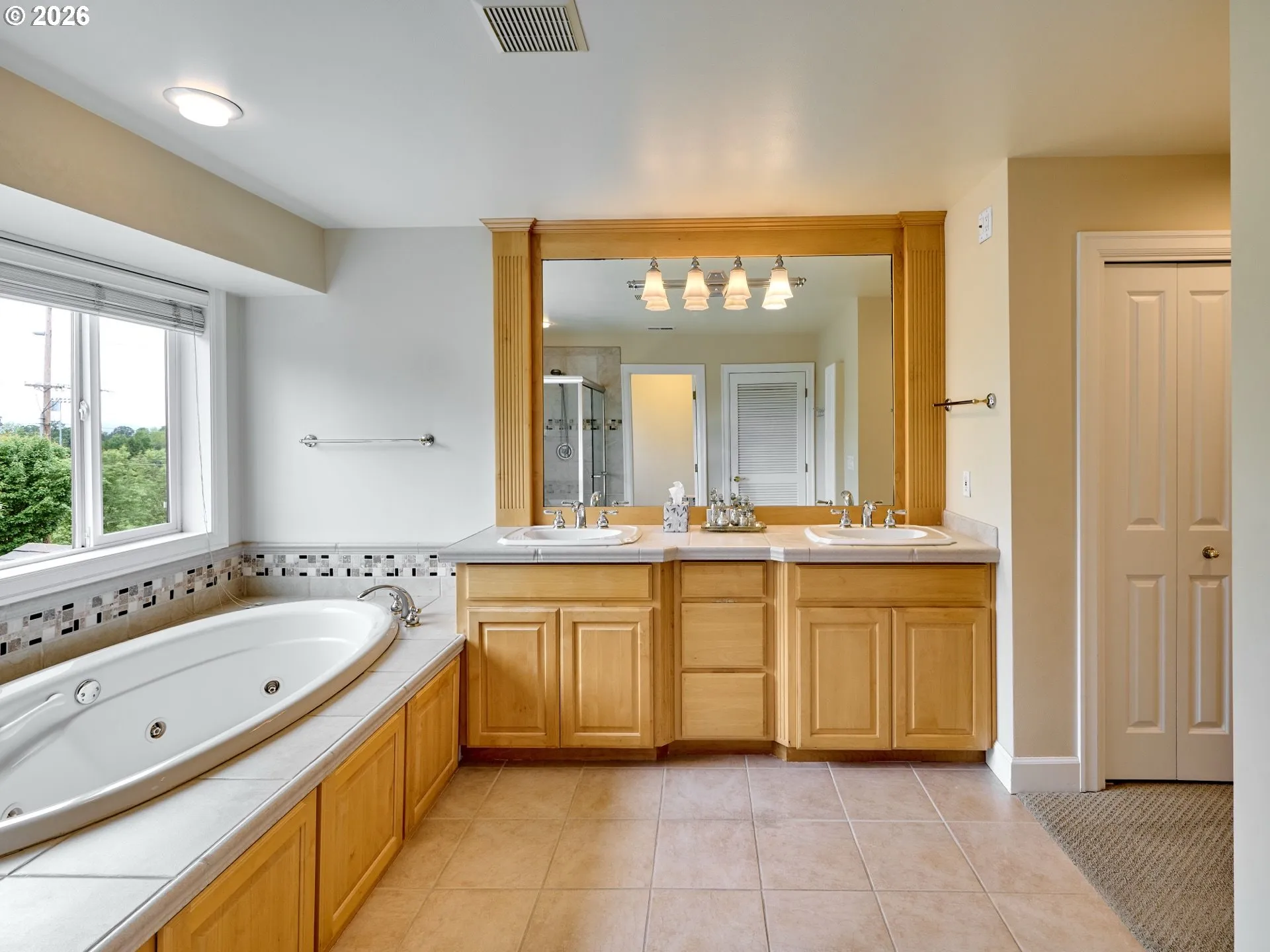 En Suite Bathroom