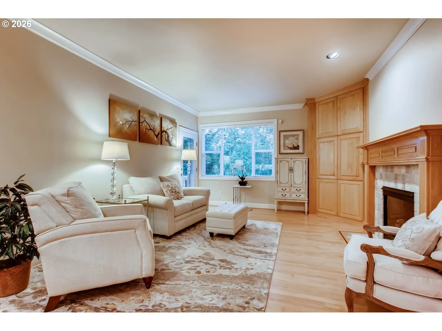 Family Room-Upper