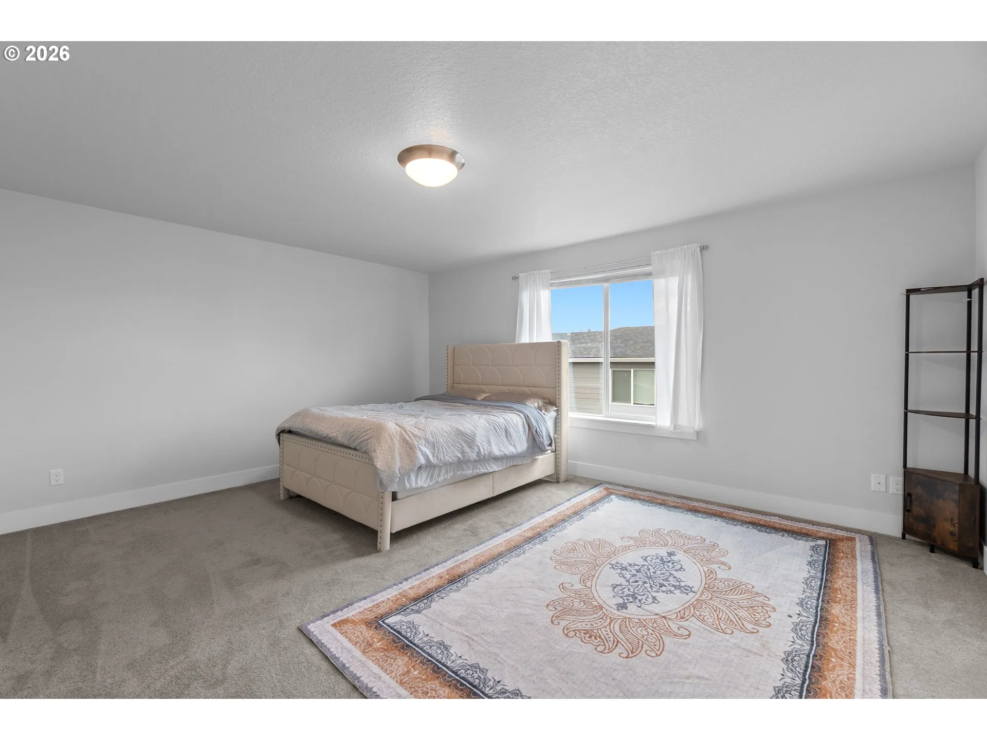 Bedroom, Primary