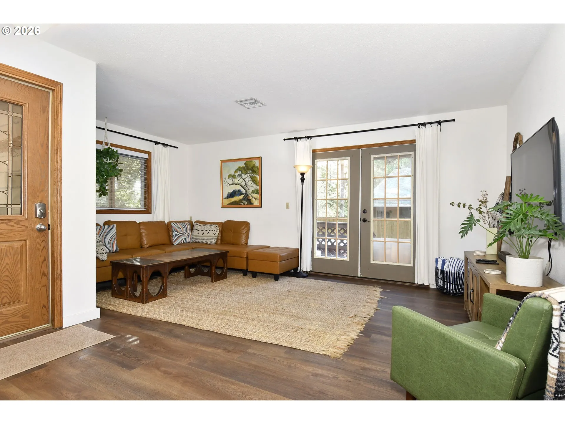 Living Room/Entrance-# 1