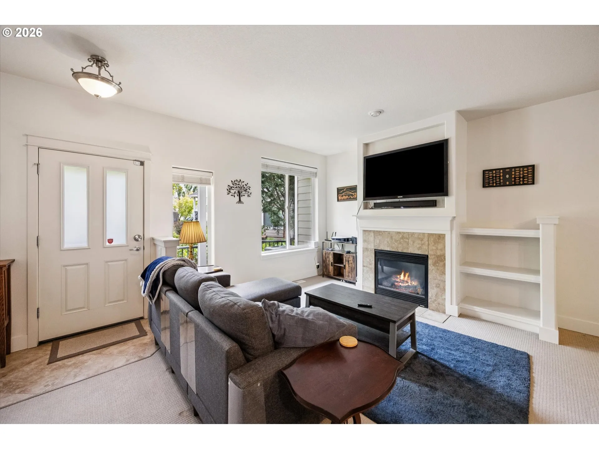 Living Room-Built-In Shelving
