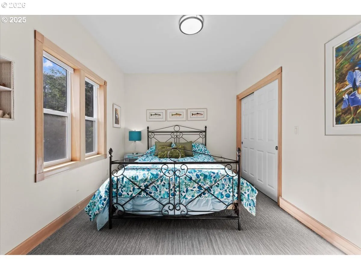 Bedroom-Main
