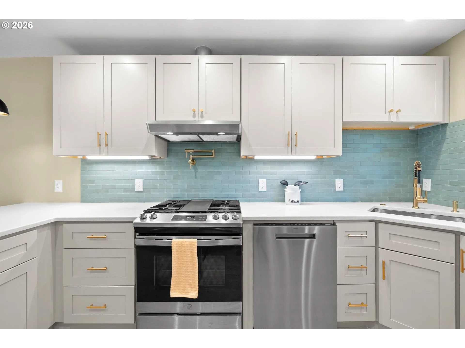 Kitchen-Oven