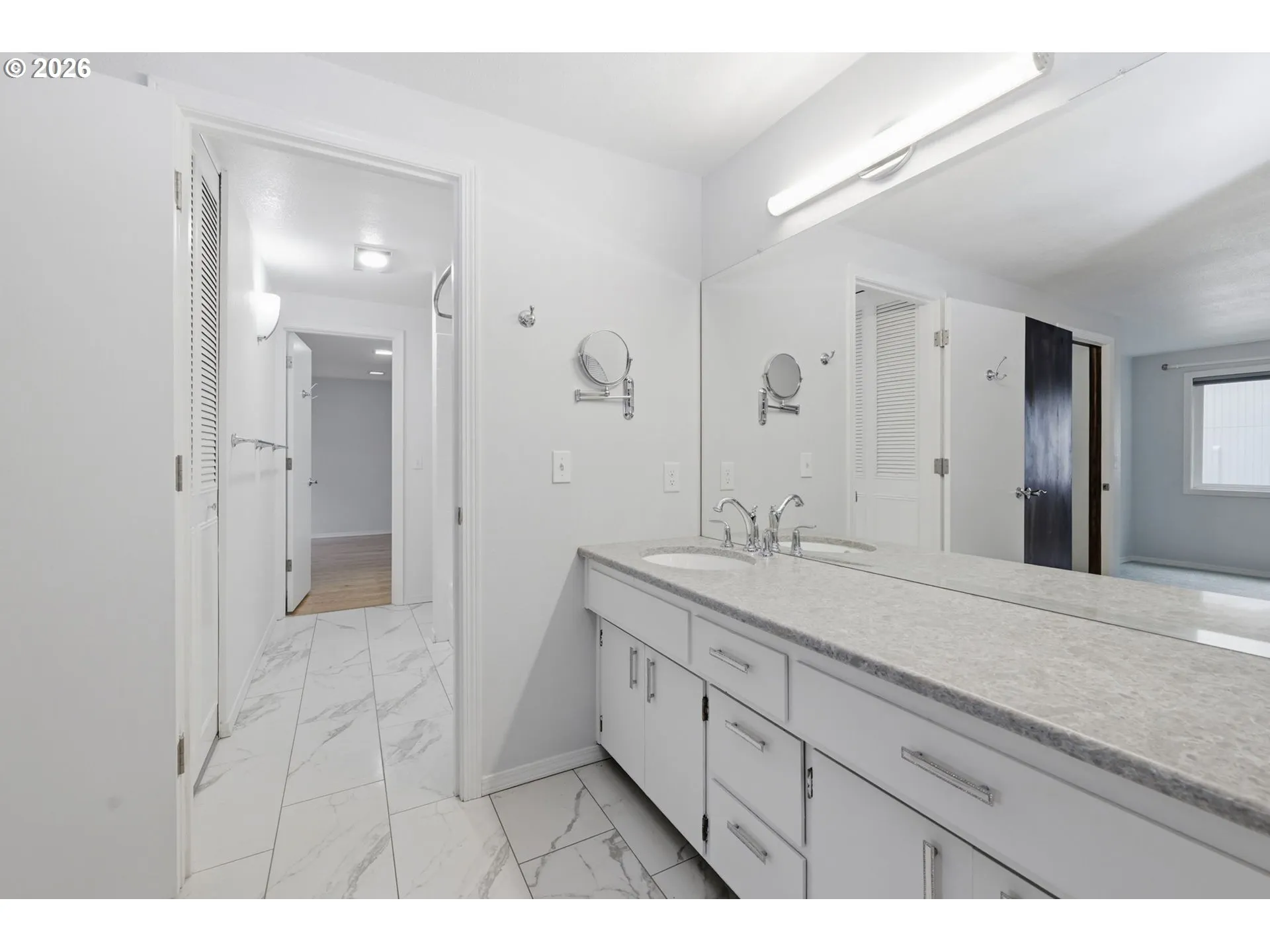 Bathroom-Jack and Jill