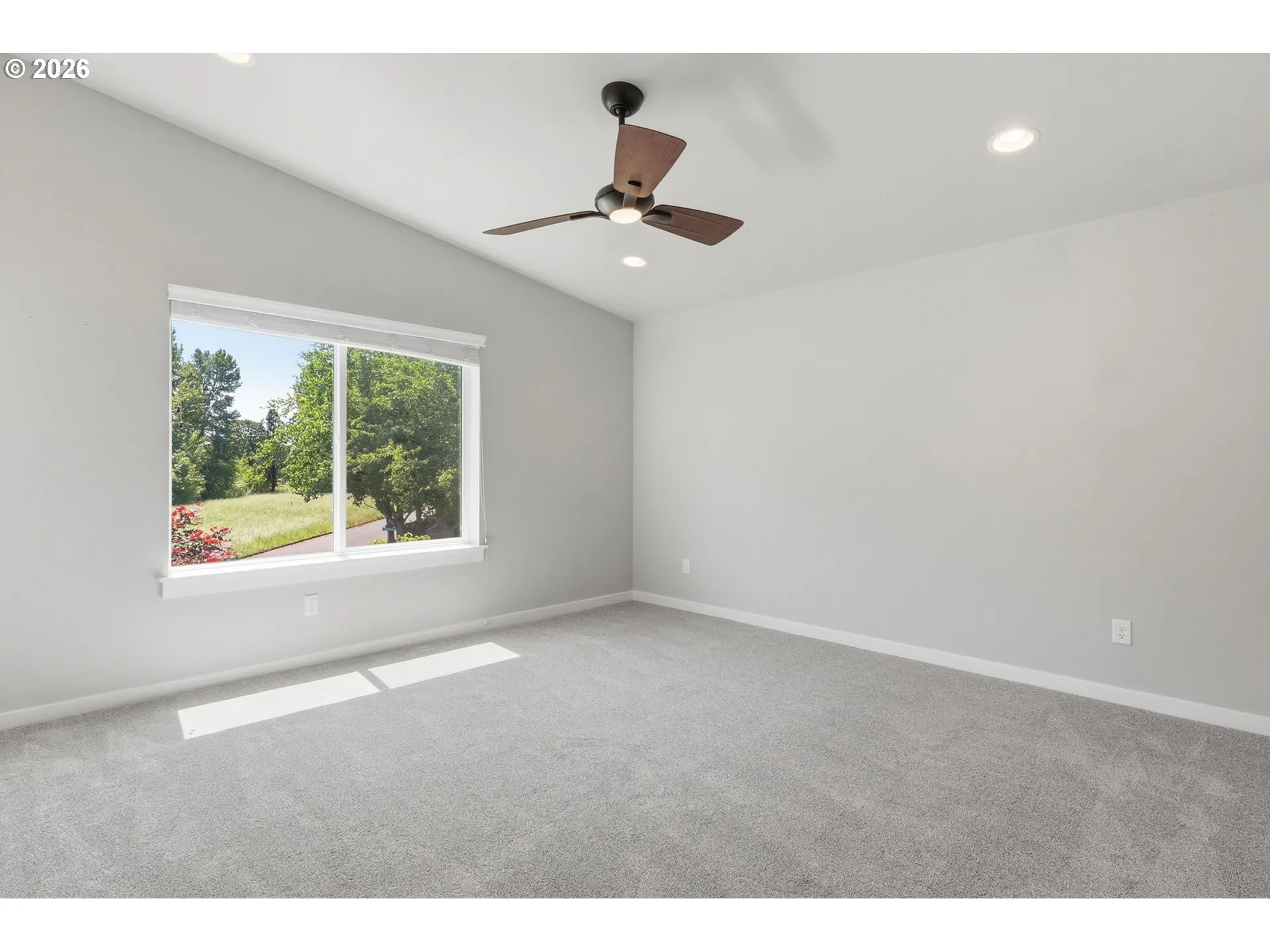 Bonus Room-Upper
