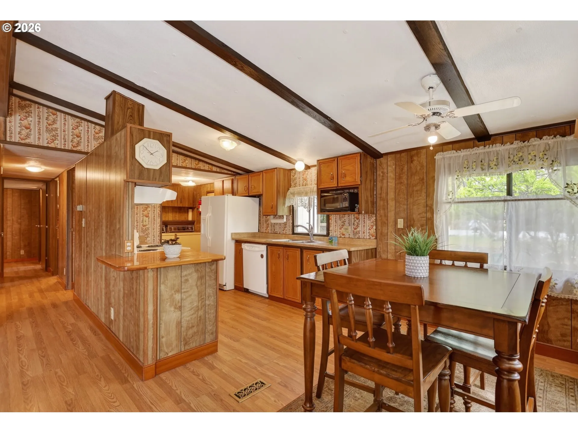 Kitchen/Dining Room-Ceiling Fan
