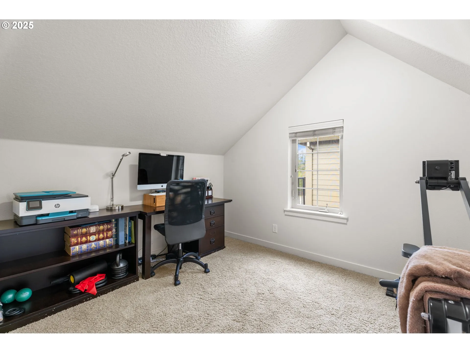 Den/Office-Main