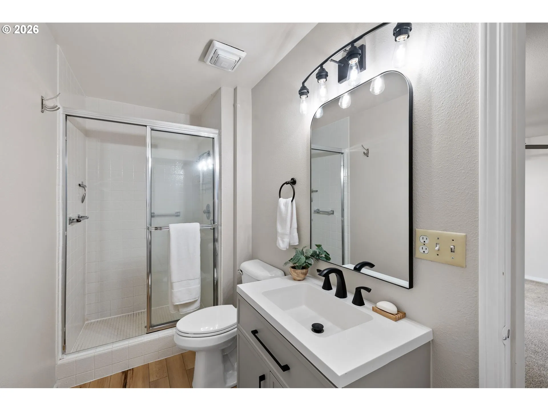 Bathroom-Lower
