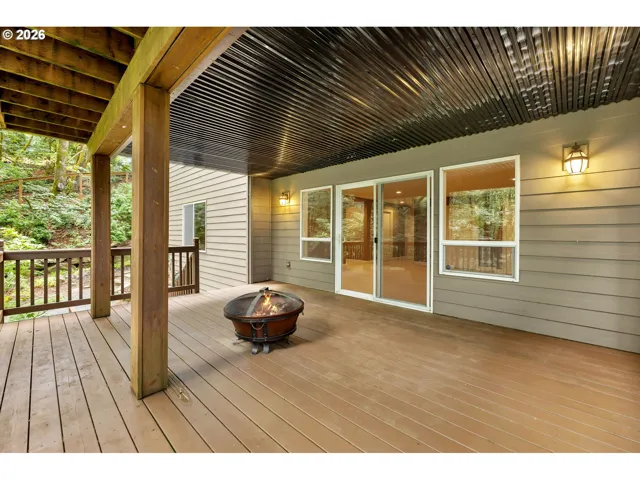 Deck-Lower