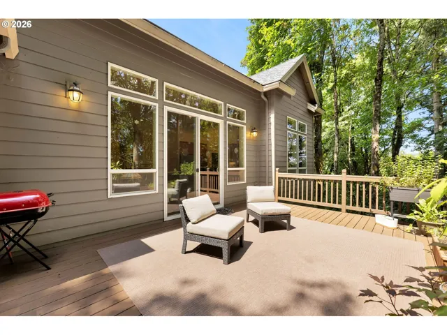 Deck-Main