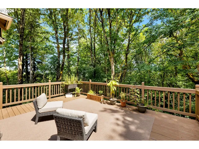 Deck-Main