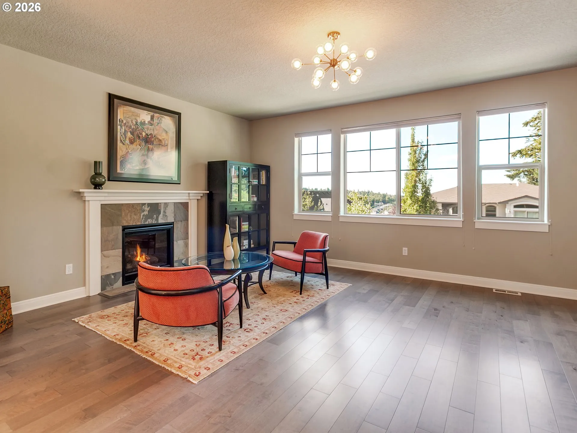 Living Room-Fireplace