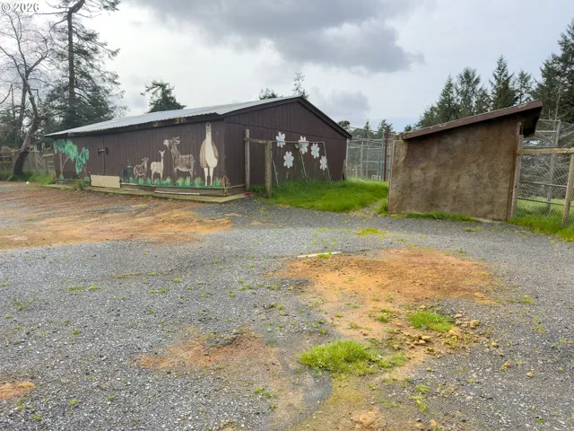 Barn