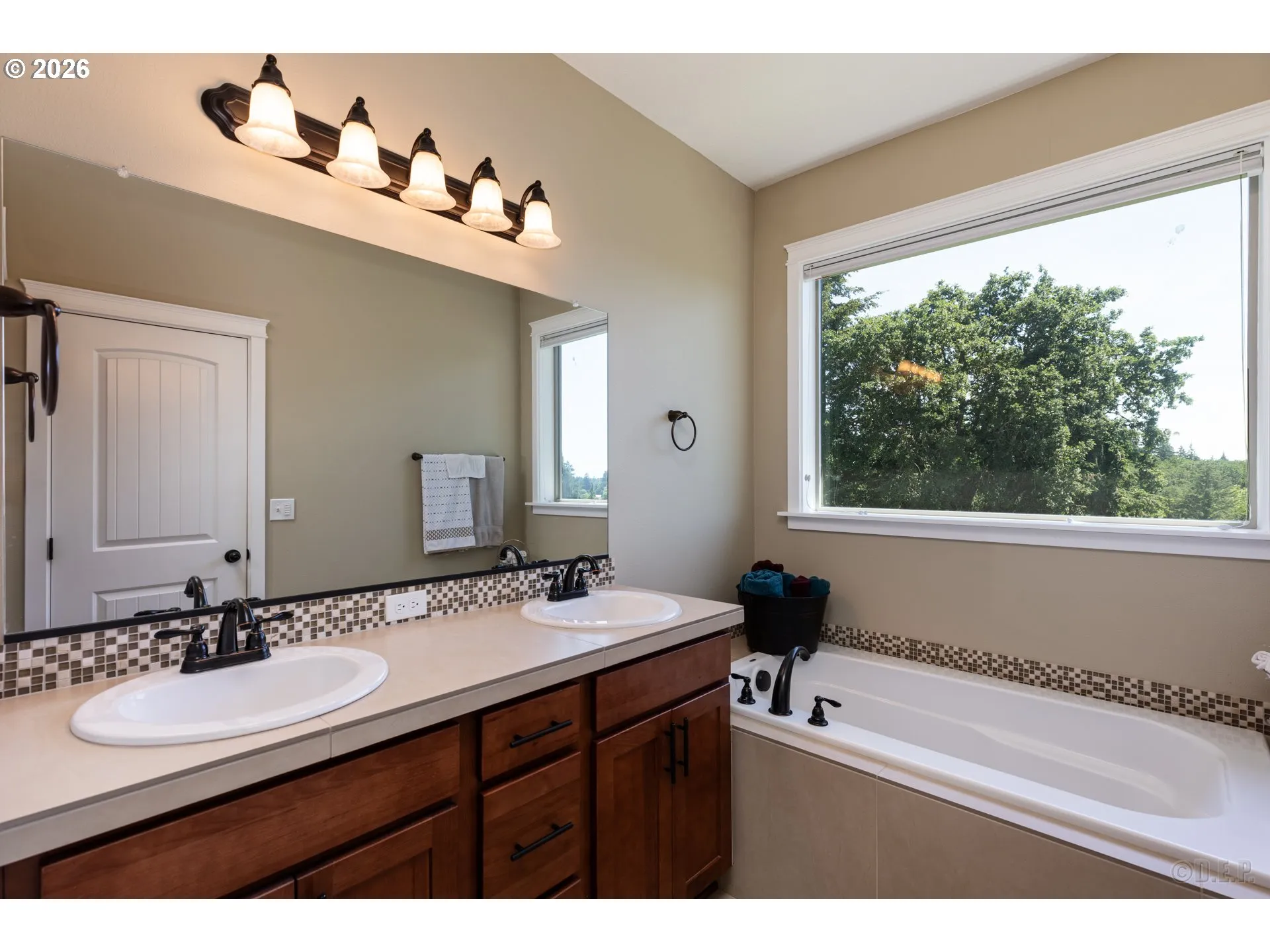 Bathroom, Attached-Double Sinks