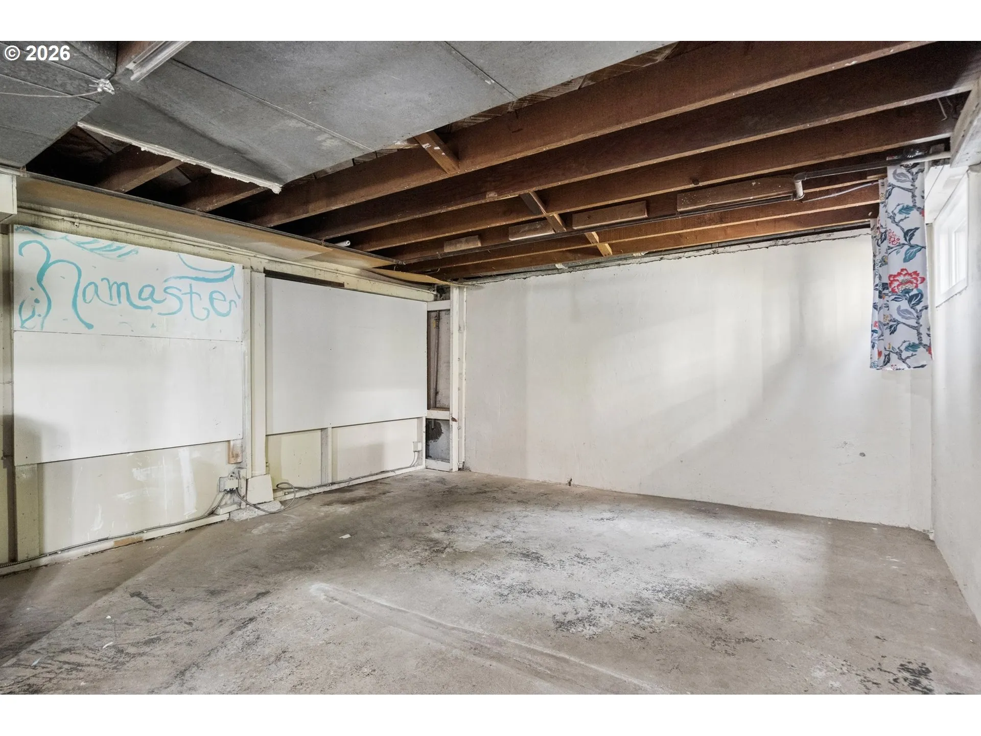 Basement-Unfinished