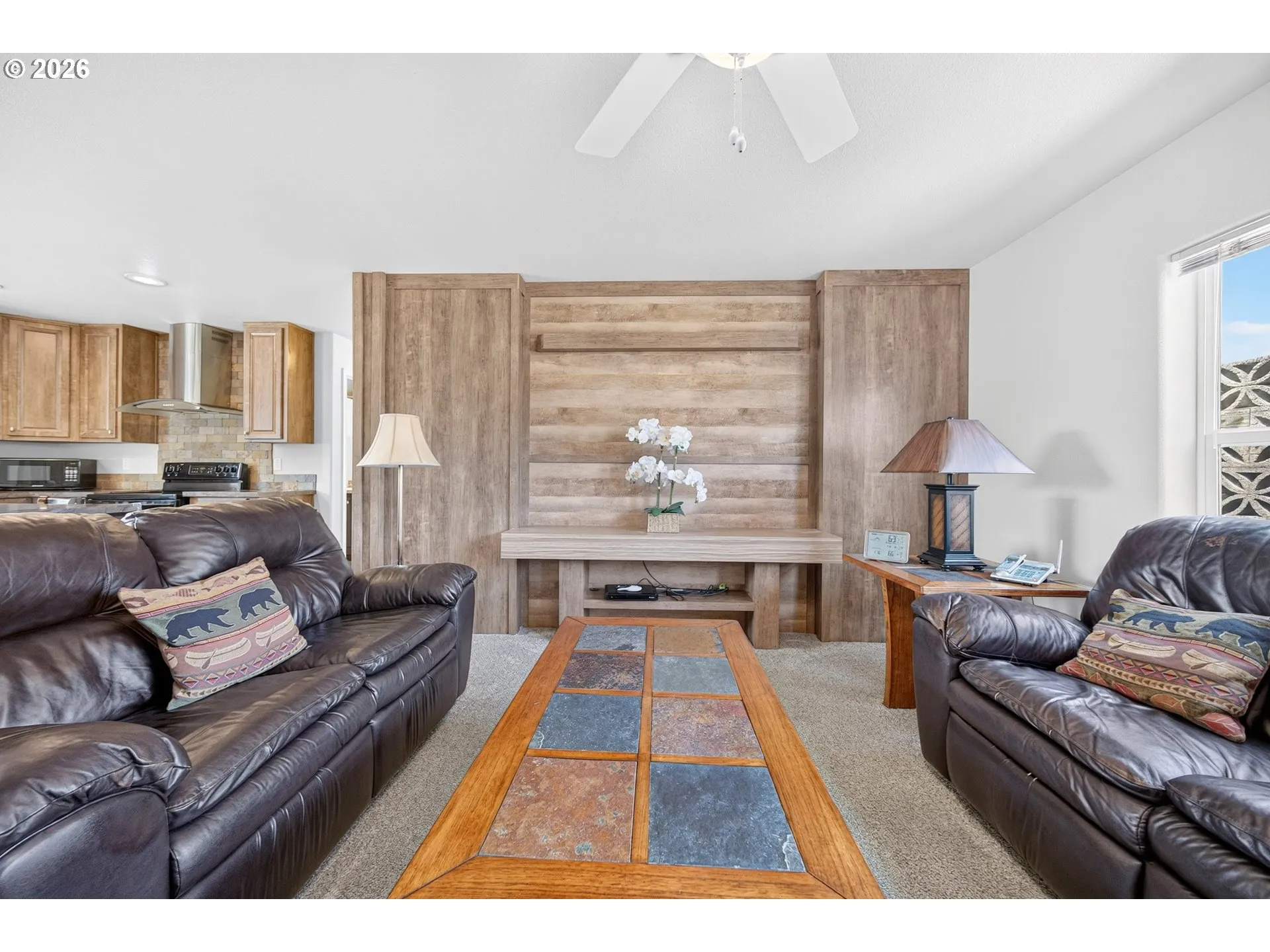 Living Room-Built-In Shelving
