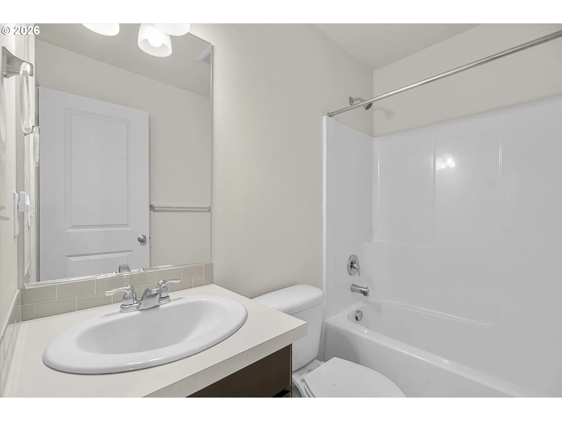 Bathroom-Upper