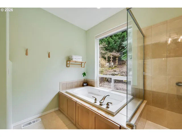 Owner's Suite Bathroom-Walk in Shower