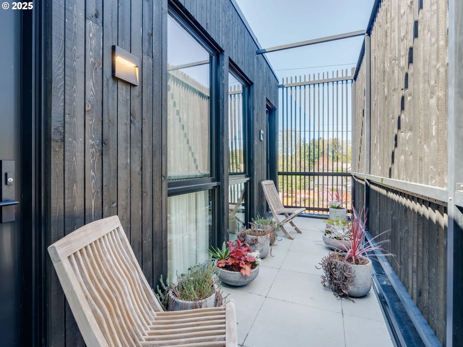 Balcony-Private