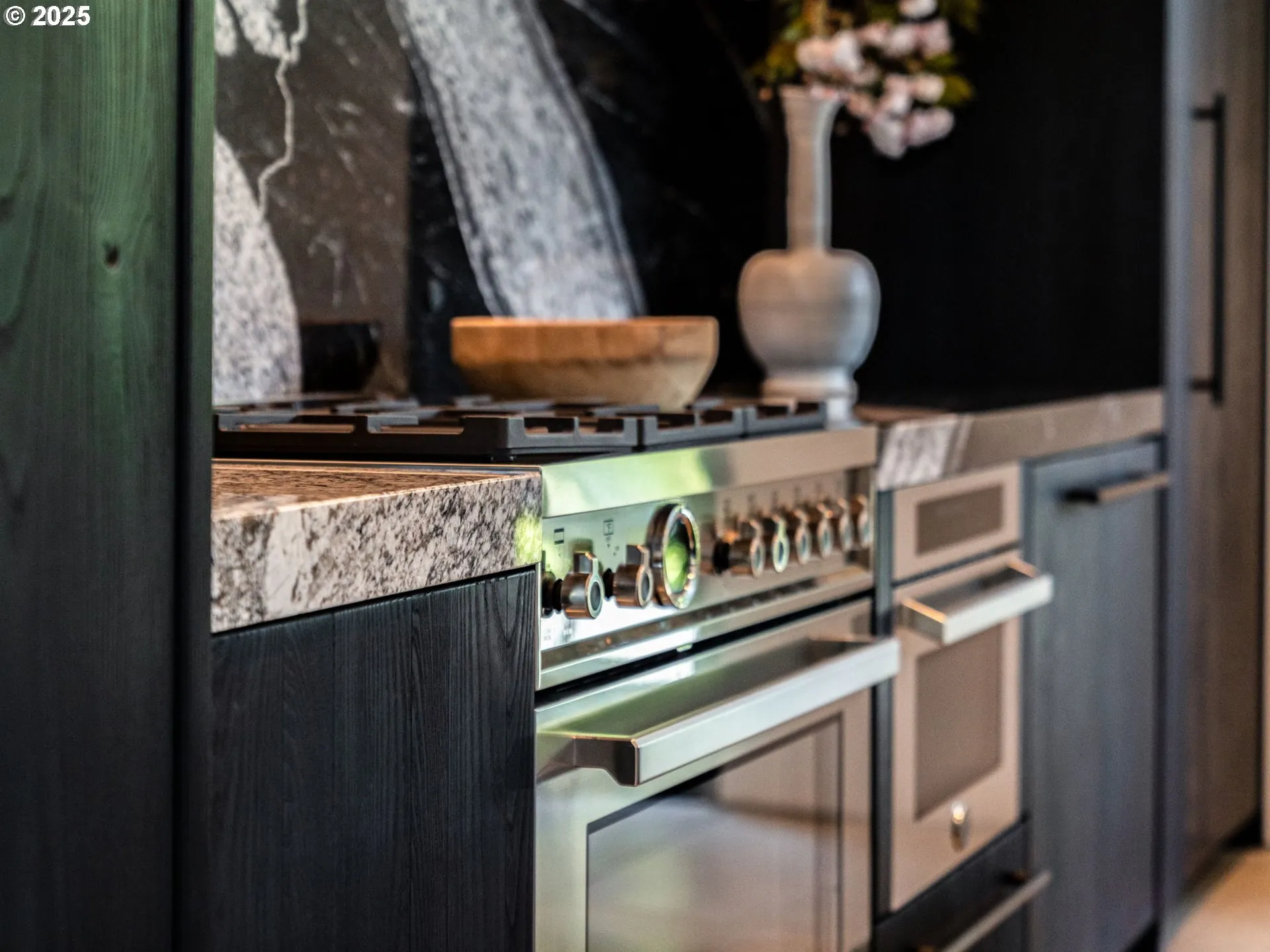 Kitchen-Oven
