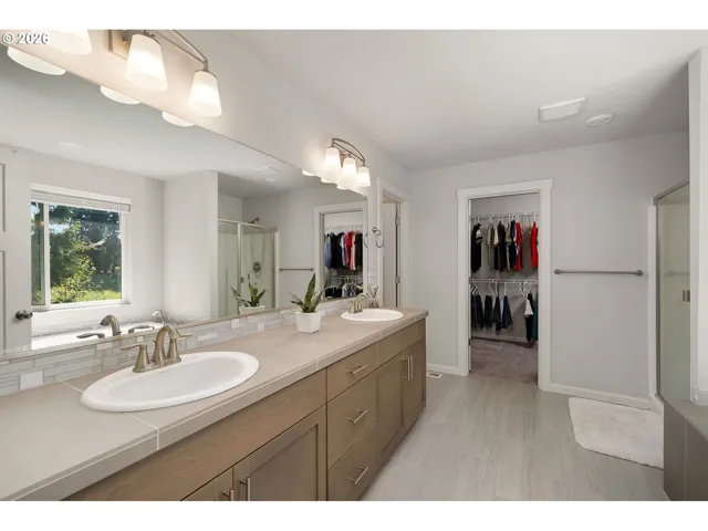 Bathroom-Double Sinks