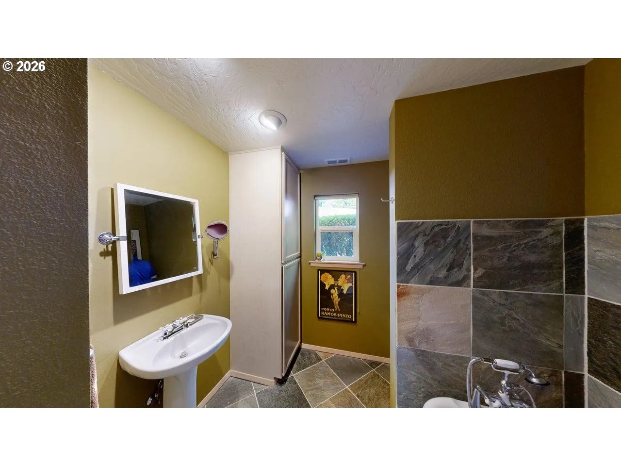 Bathroom-Main