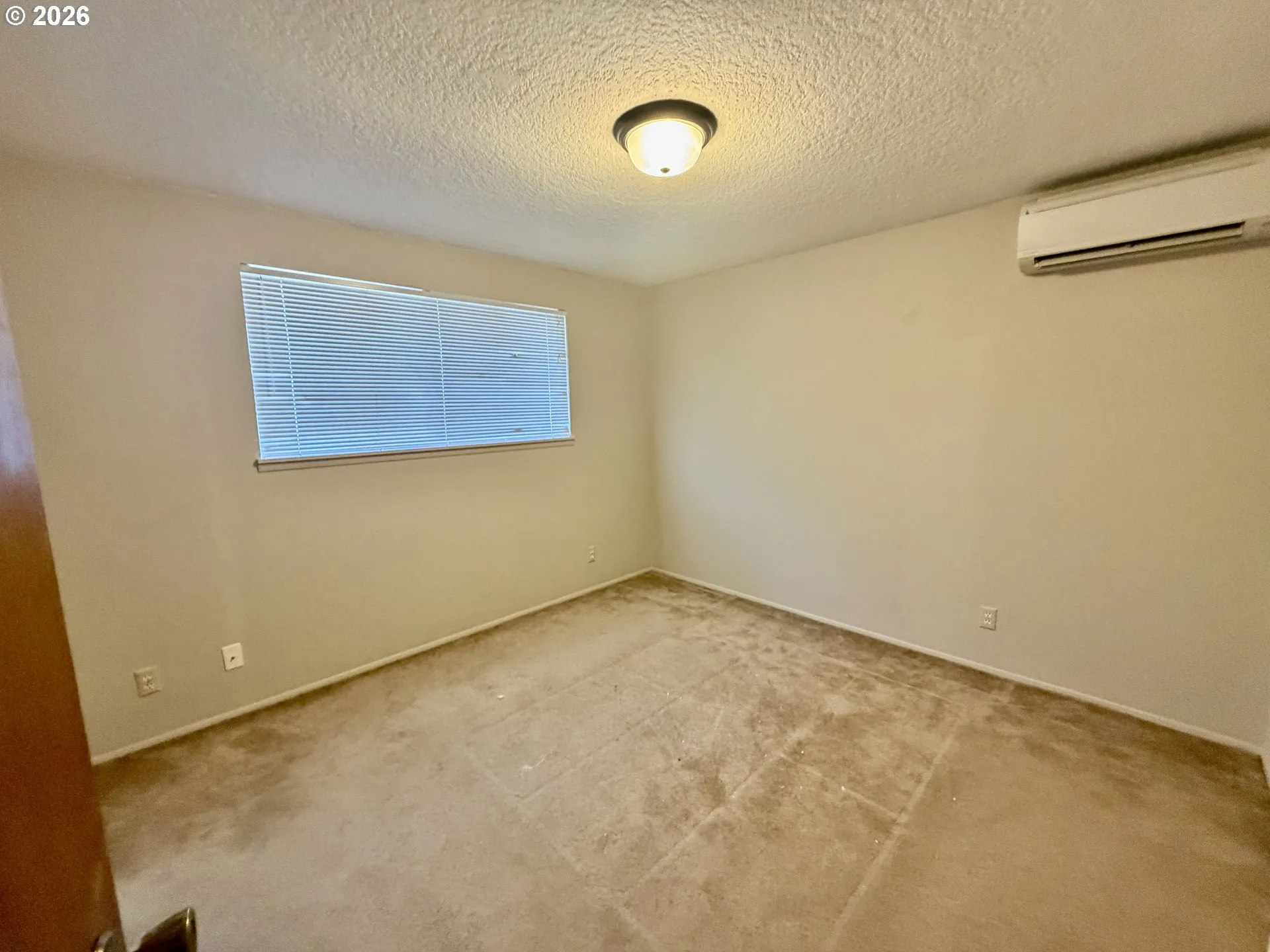 Bedroom, Primary