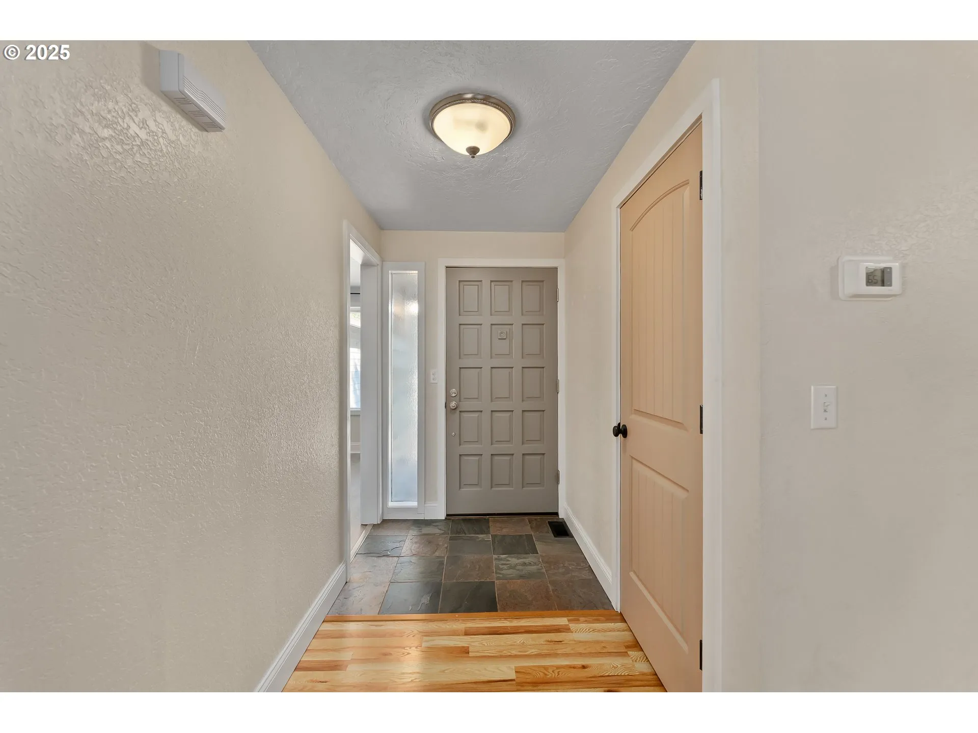 Entrance/Foyer