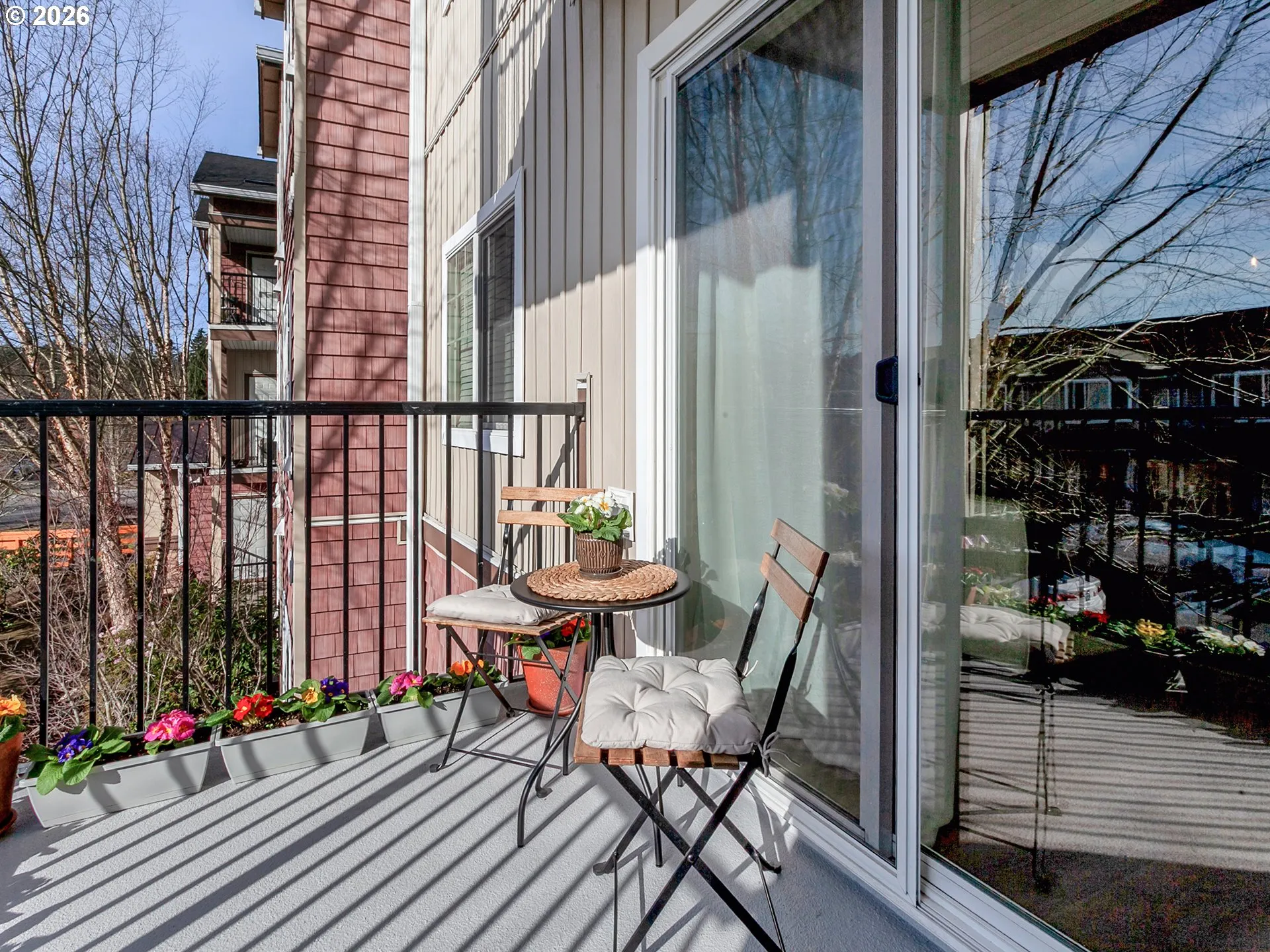 Balcony-South Facing