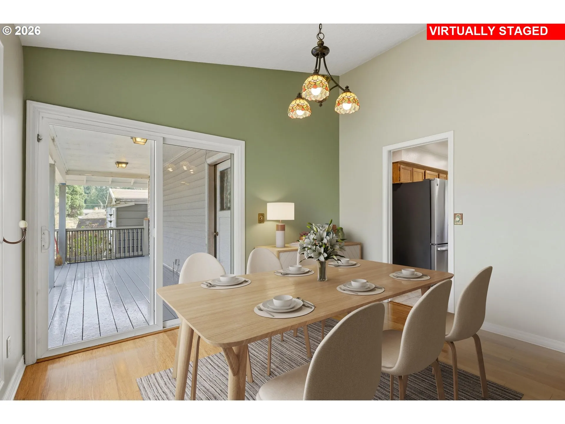 Dining Room-Vaulted Ceilings