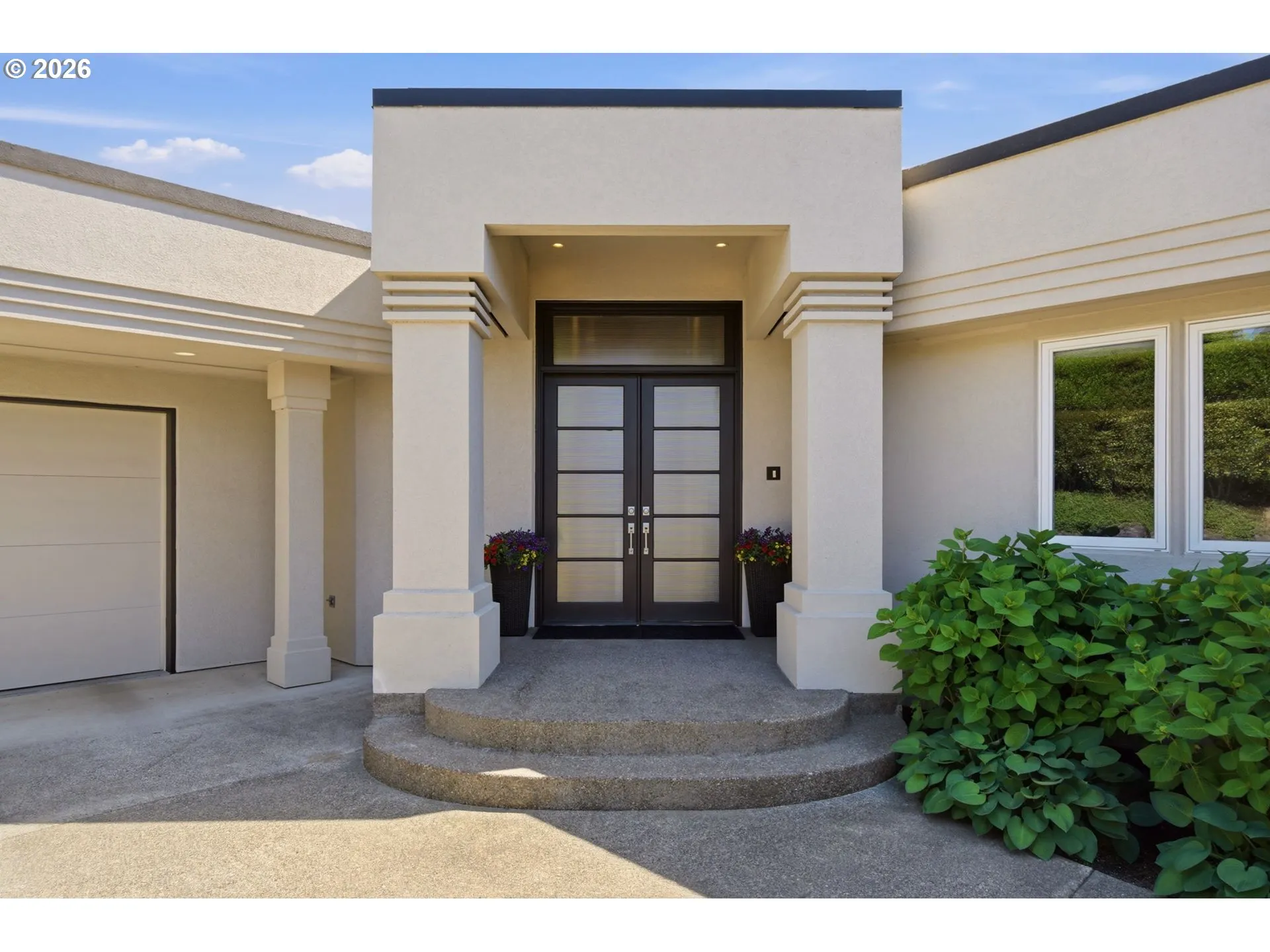 Entrance/Foyer
