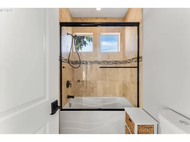 Bathroom, Attached