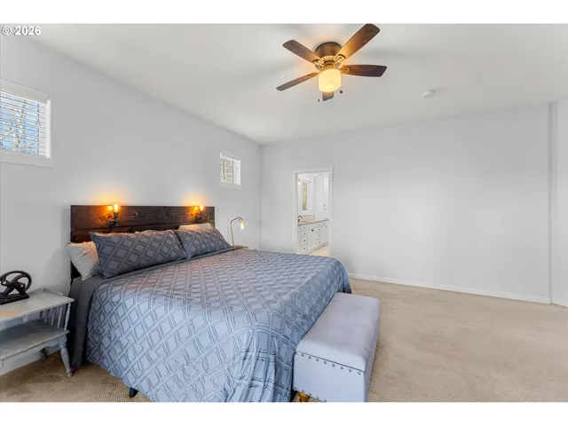 Bedroom, Primary