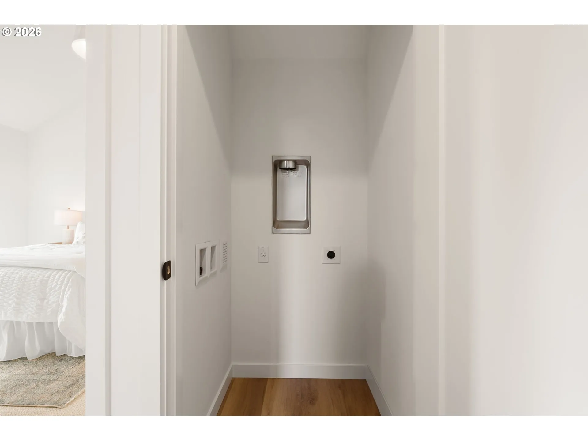 Laundry-Upper