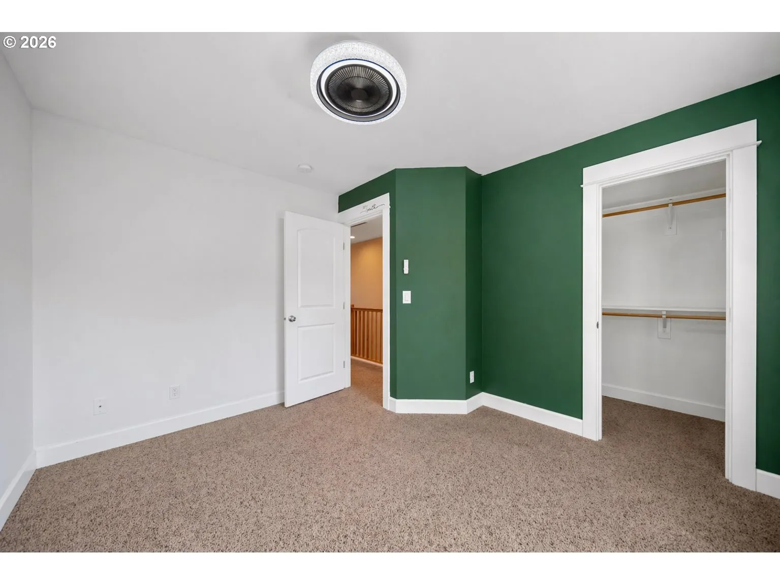 Bedroom-Walk-In Closet