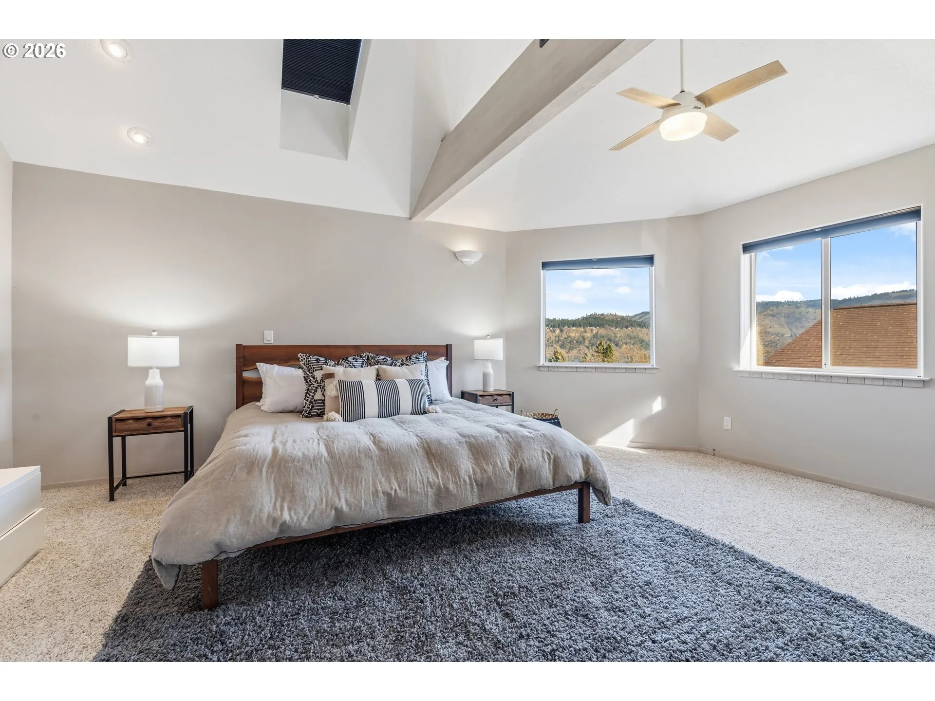 Bedroom, Primary-Vaulted Ceilings