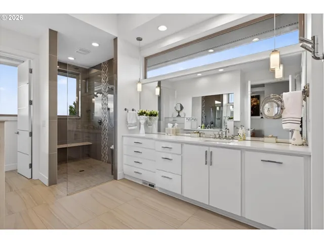 Owner's Suite Bathroom-Walk in Shower