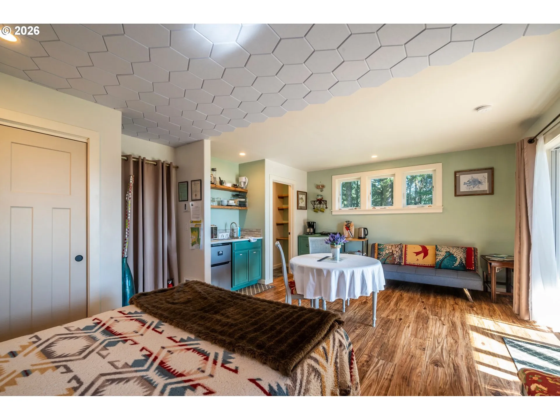 Guest Quarters