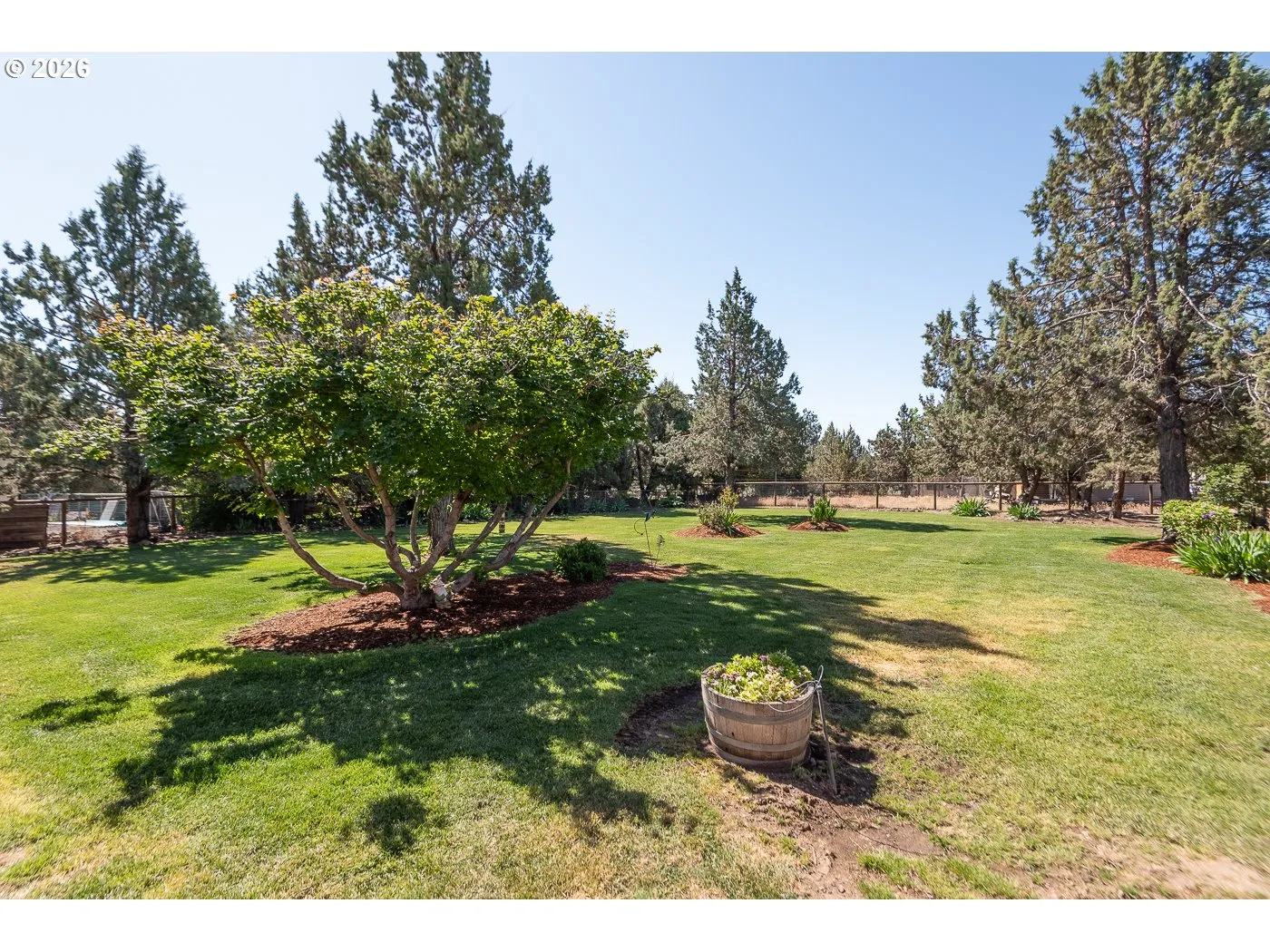 Yard-Fenced